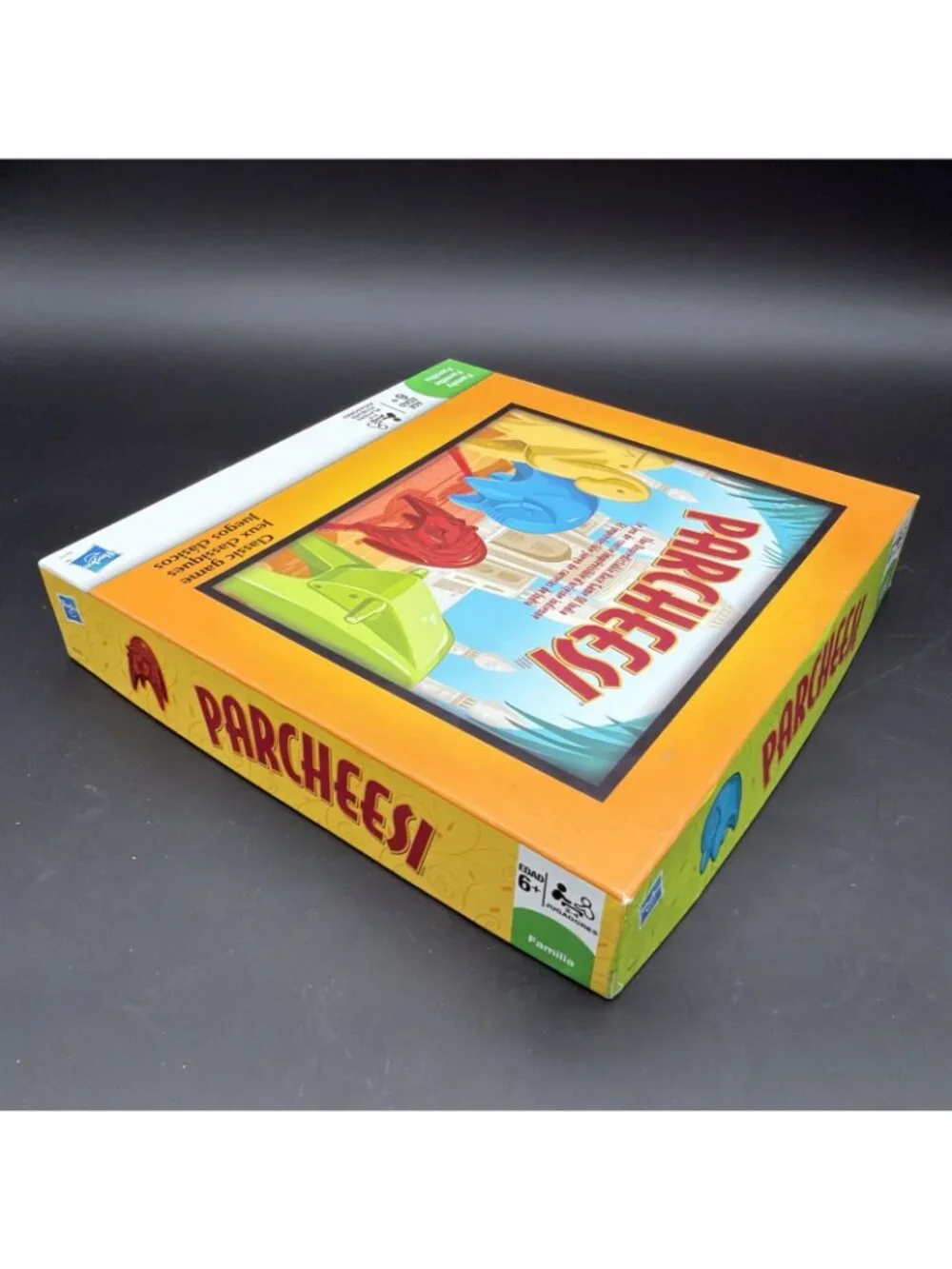 Parcheesi with Plastic Animal Figures COMPLETE Hasbro 2009 Pachisi Classi